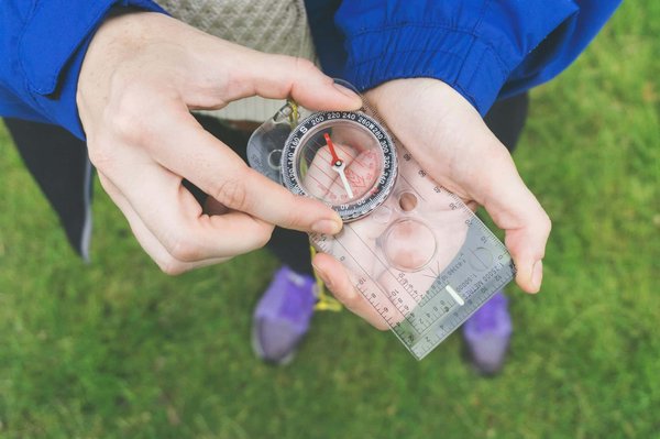 Comment préparer un itinéraire de camping pour découvrir les montagnes de l'Himalaya?